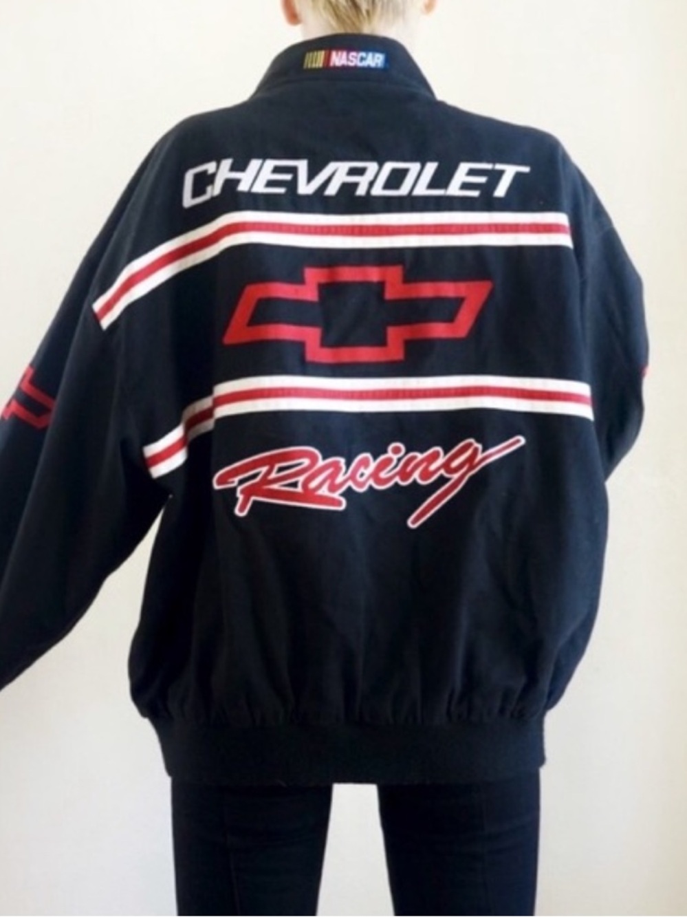 NASCAR Chevrolet Racing Vintage Jacket Size XL Black White and Red